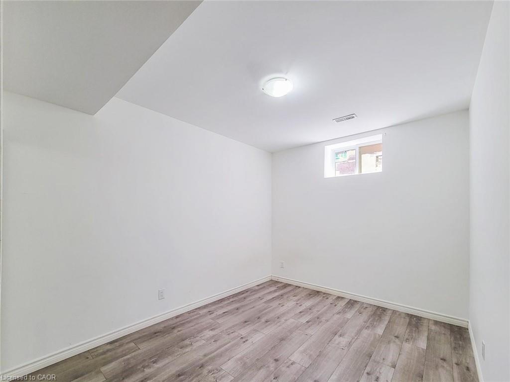 7 Chardonnay Street Property Photo 38