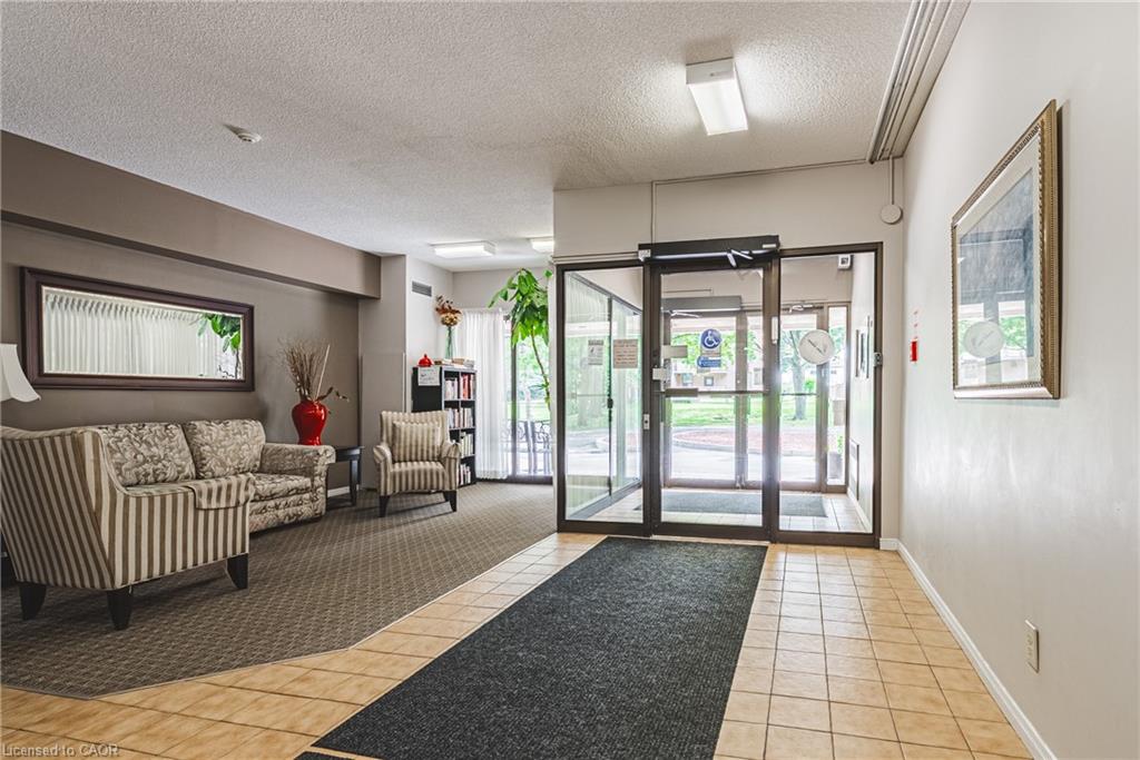 103-180 Limeridge Road W Property Photo 2