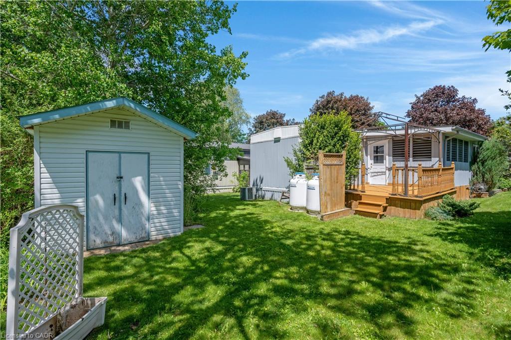120 Maple Crescent Property Photo 3