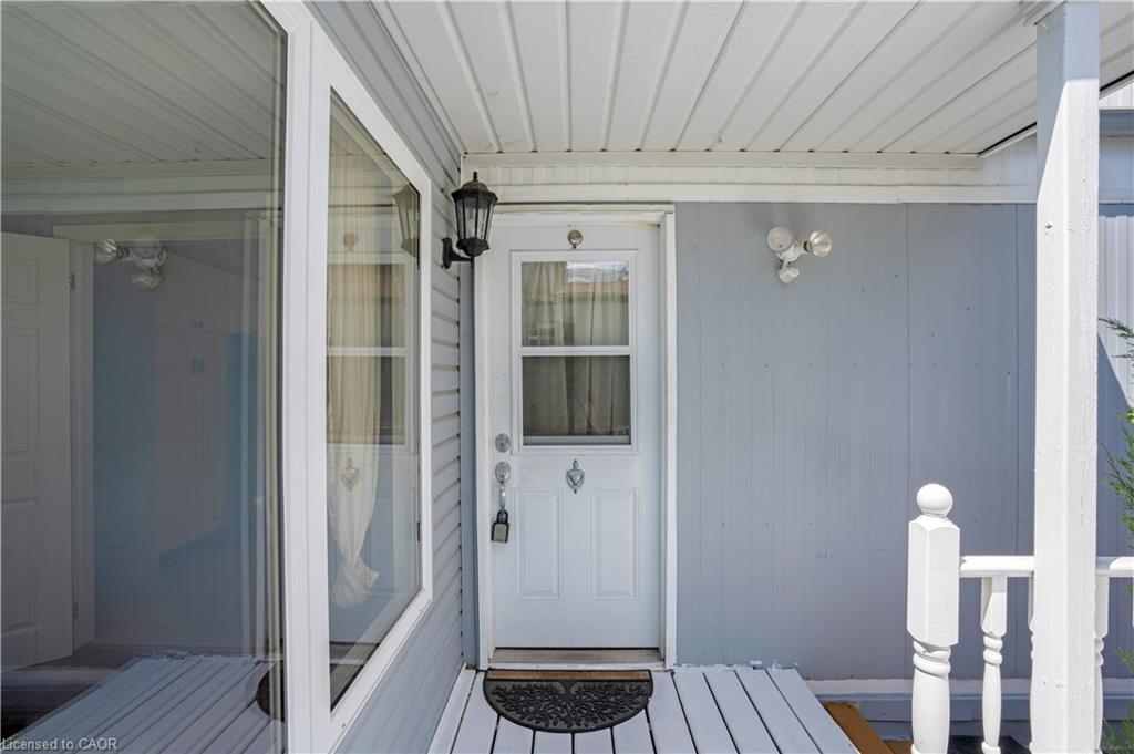 120 Maple Crescent Property Photo 8