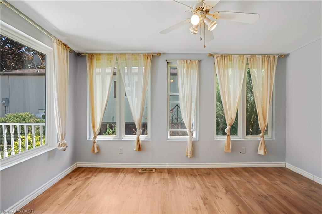 120 Maple Crescent Property Photo 20