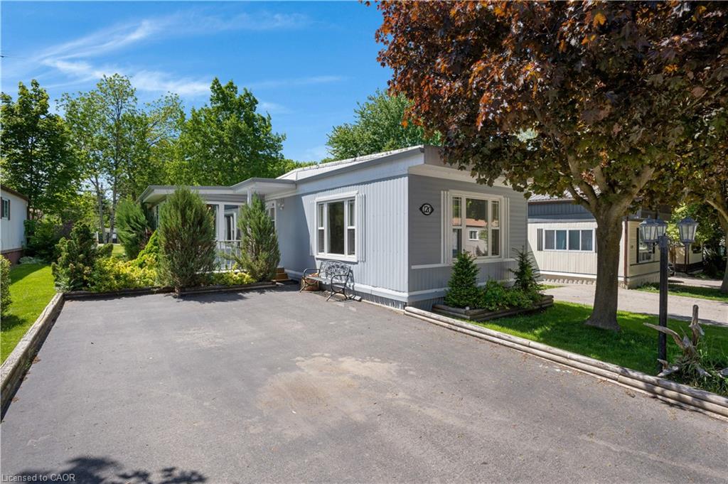 120 Maple Crescent Property Photo 35