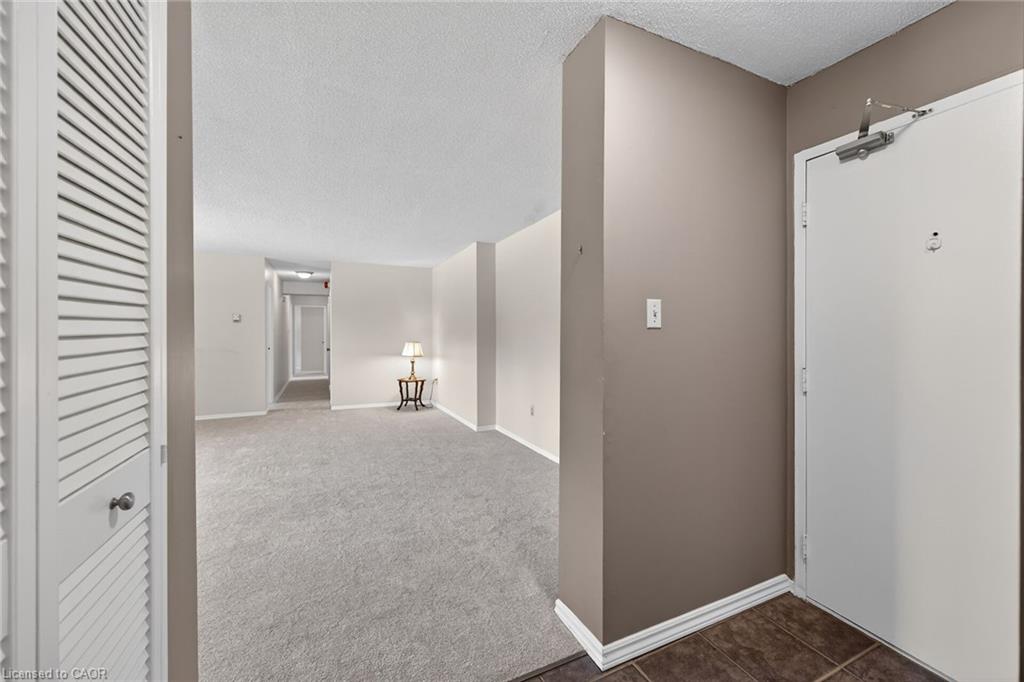 101-700 Dynes Road Property Photo 3