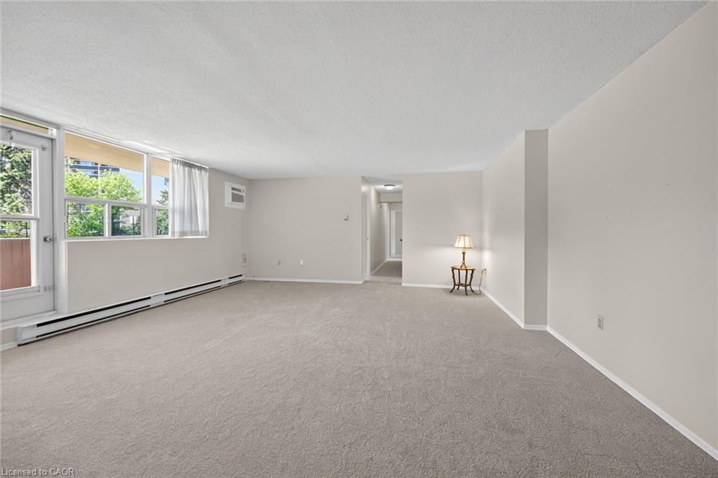 101-700 Dynes Road Property Photo 4