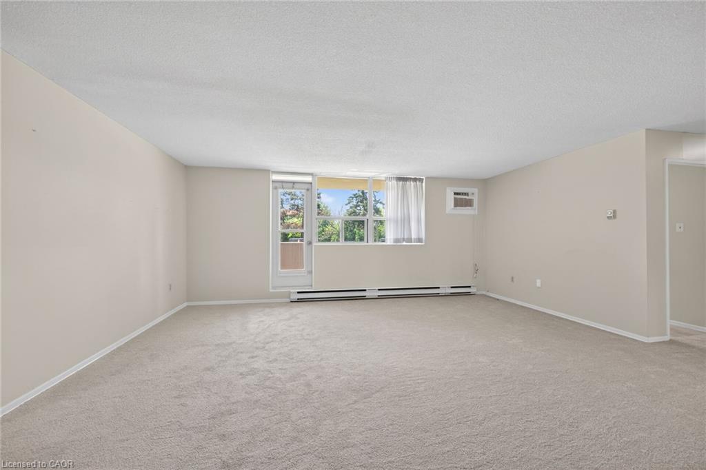 101-700 Dynes Road Property Photo 5