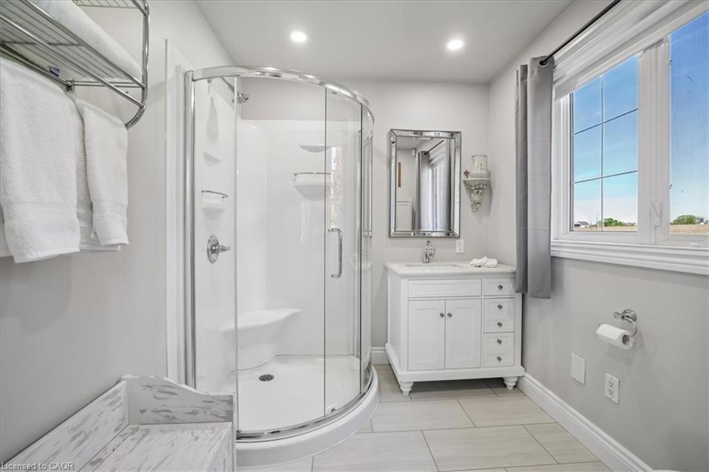 5410 Philp Road Property Photo 27