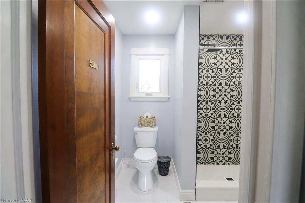 1429 Highway No 8 Property Photo 18