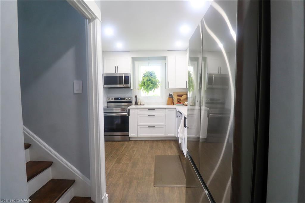 1429 Highway No 8 Property Photo 22