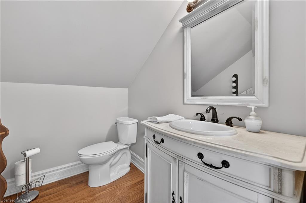 136 Mountain Street Property Photo 25