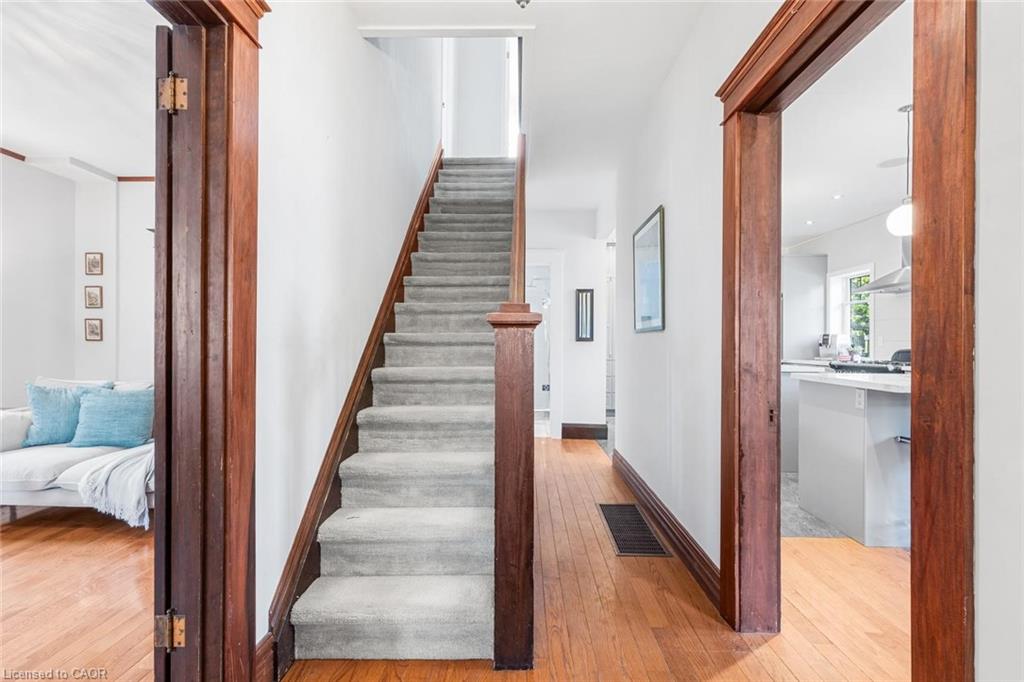 1807 Balsam Avenue Property Photo 6