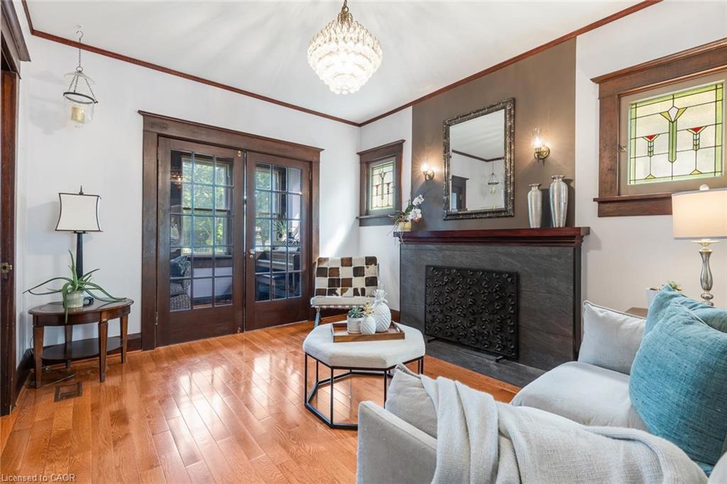 1807 Balsam Avenue Property Photo 8
