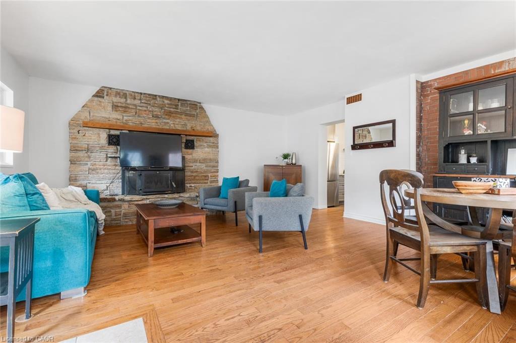 1807 Balsam Avenue Property Photo 21