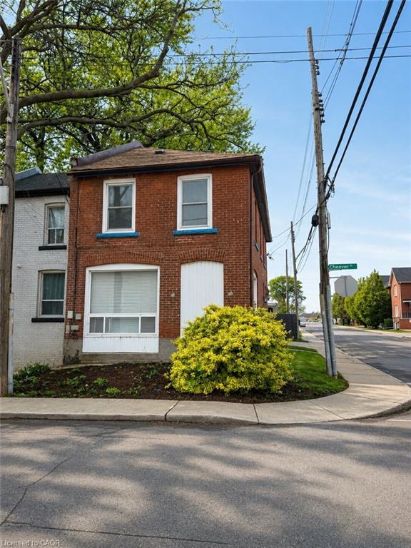 105 Cheever Street Property Photo 3