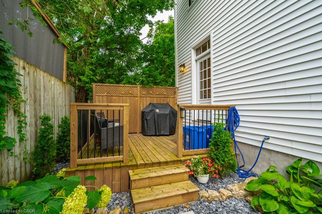 245 Geddes Street Property Photo 45