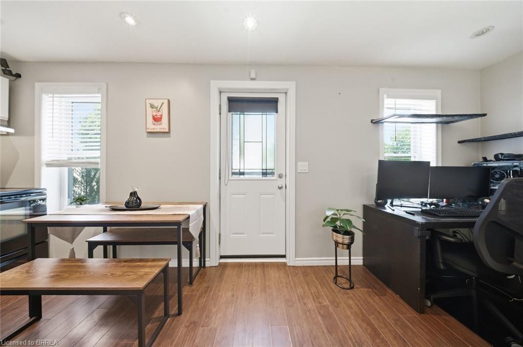 162 Grand River Avenue Property Photo 11