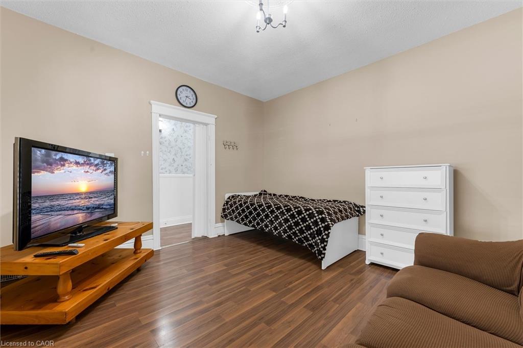 205 Ferguson Avenue S Property Photo 3