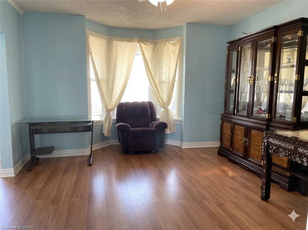 54 Edinburgh Avenue Property Photo 12