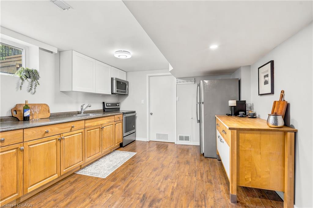 14 Leslie Drive Property Photo 30