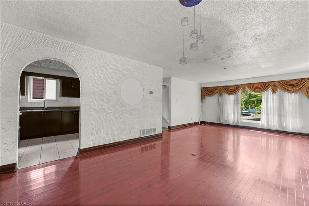 50 Apache Trail Property Photo 12