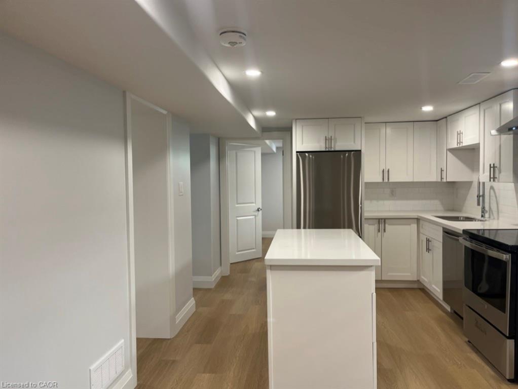 2-206 Kenneth Avenue Property Photo 5