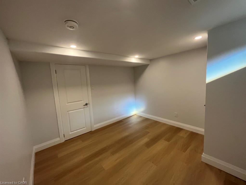 2-206 Kenneth Avenue Property Photo 7
