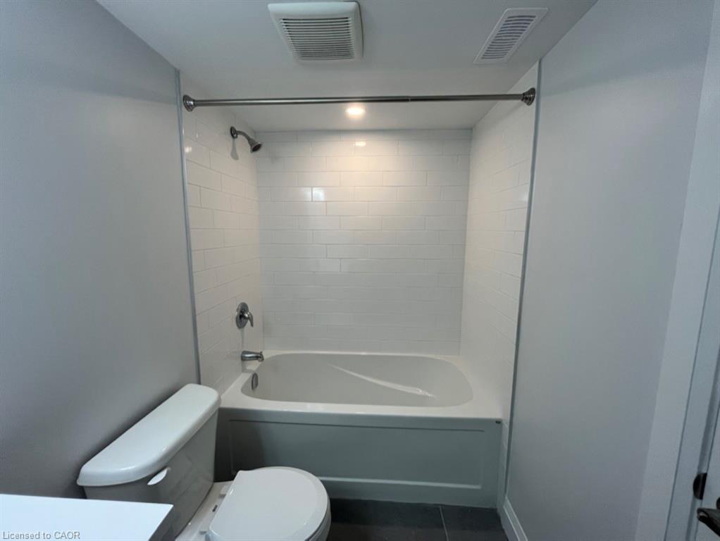 2-206 Kenneth Avenue Property Photo 9