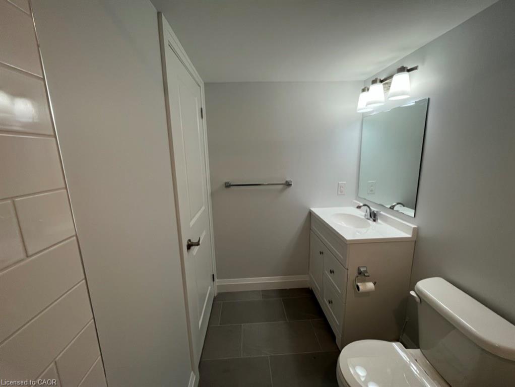 2-206 Kenneth Avenue Property Photo 11