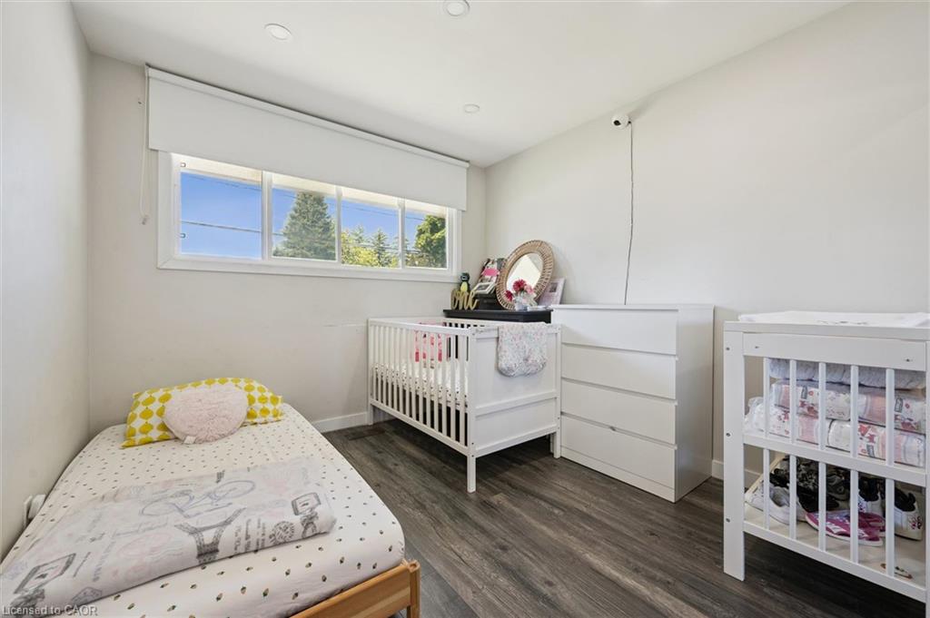 134 Westmount Road E Property Photo 12