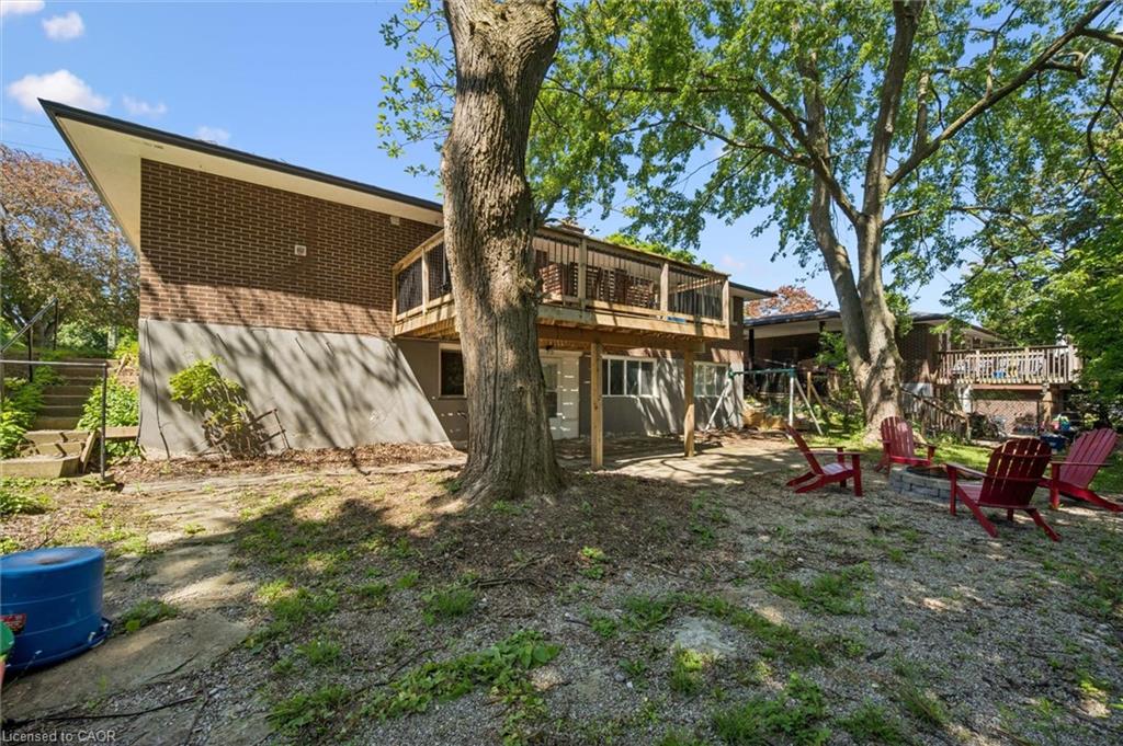 134 Westmount Road E Property Photo 33