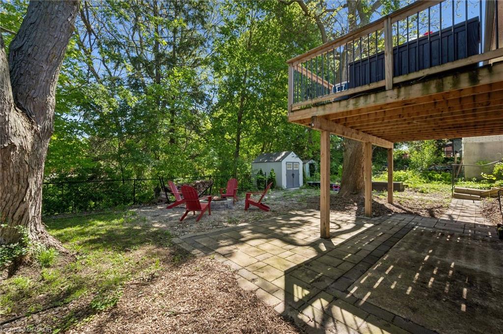 134 Westmount Road E Property Photo 34