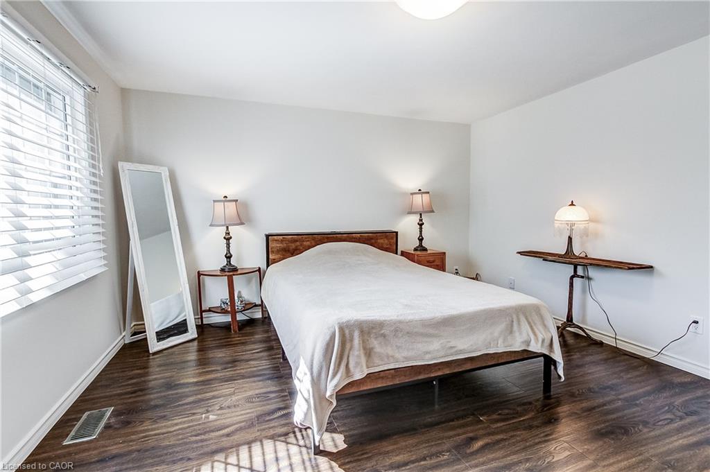 1-567 Guelph Line Property Photo 25