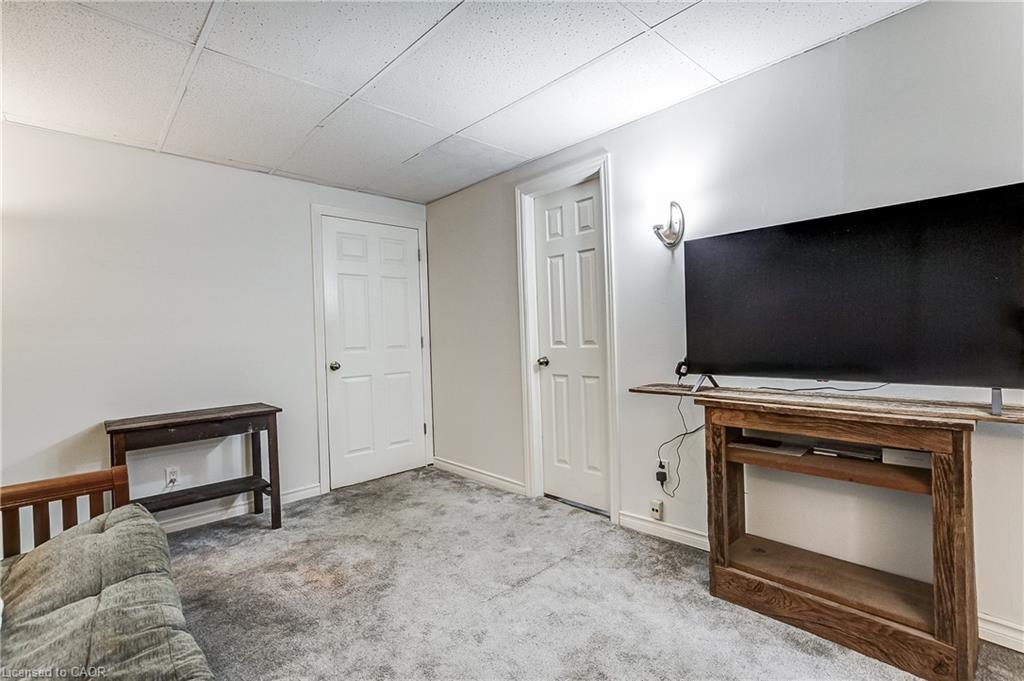 1-567 Guelph Line Property Photo 33