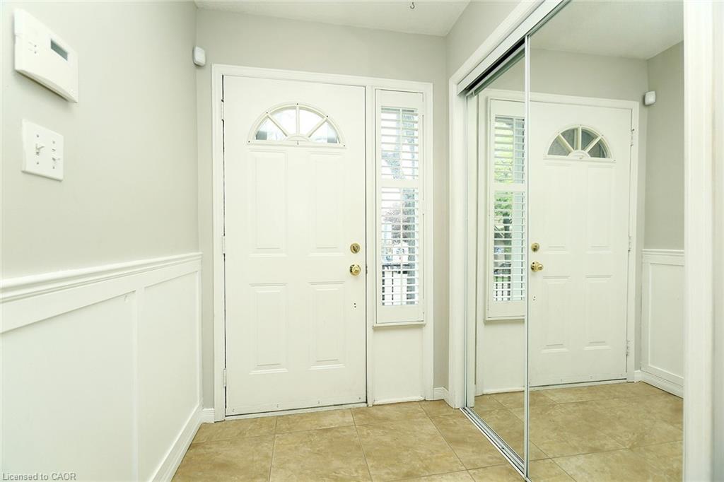 19 - 100 Vineberg Drive Property Photo 2