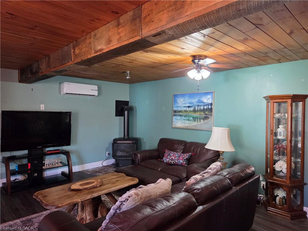 112 Indian Road Property Photo 10