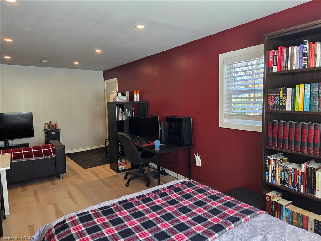 112 Indian Road Property Photo 35