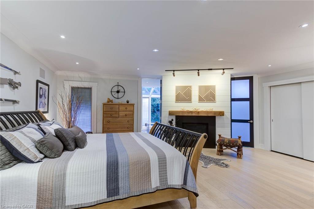 14 James Court Property Photo 10