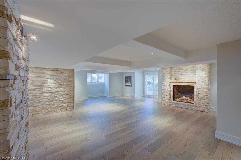 14 James Court Property Photo 20