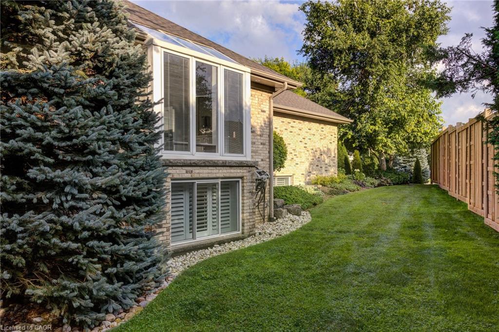 14 James Court Property Photo 34
