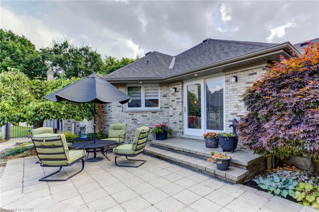 14 James Court Property Photo 39