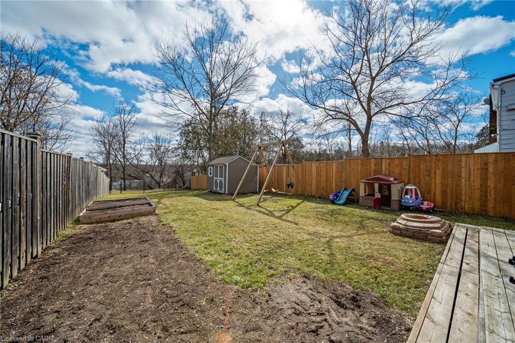 B-3 Lloyd Street Property Photo 15