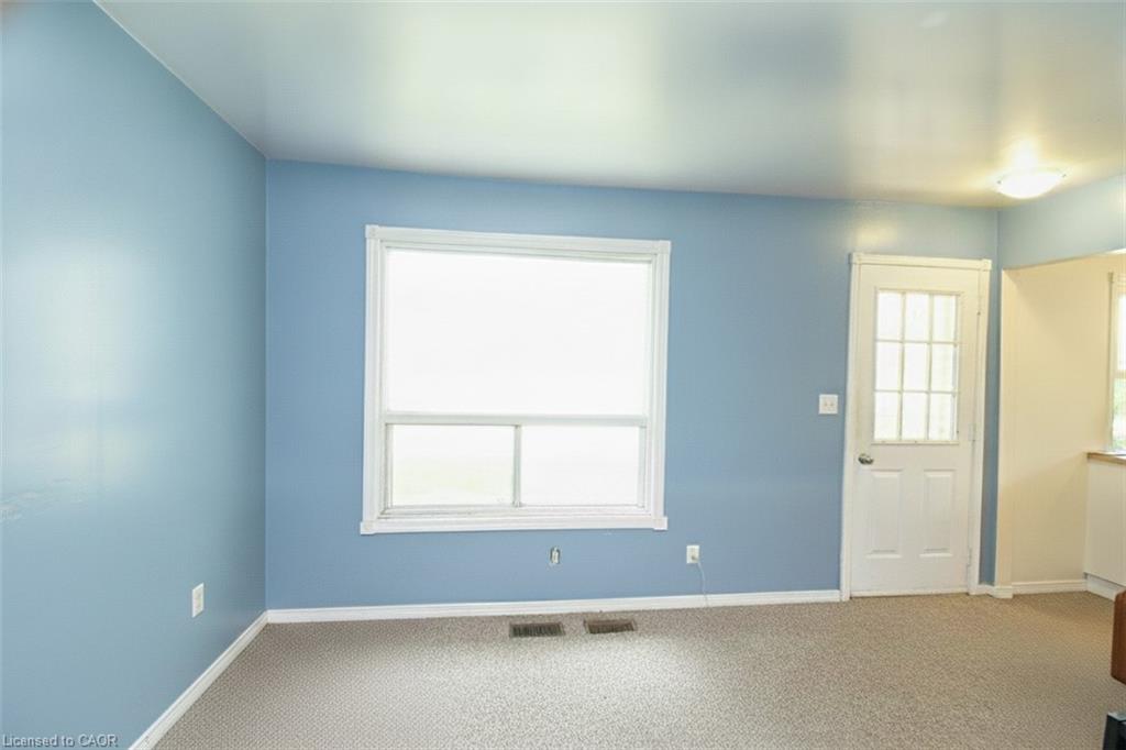 7381 Airport Road E Property Photo 3