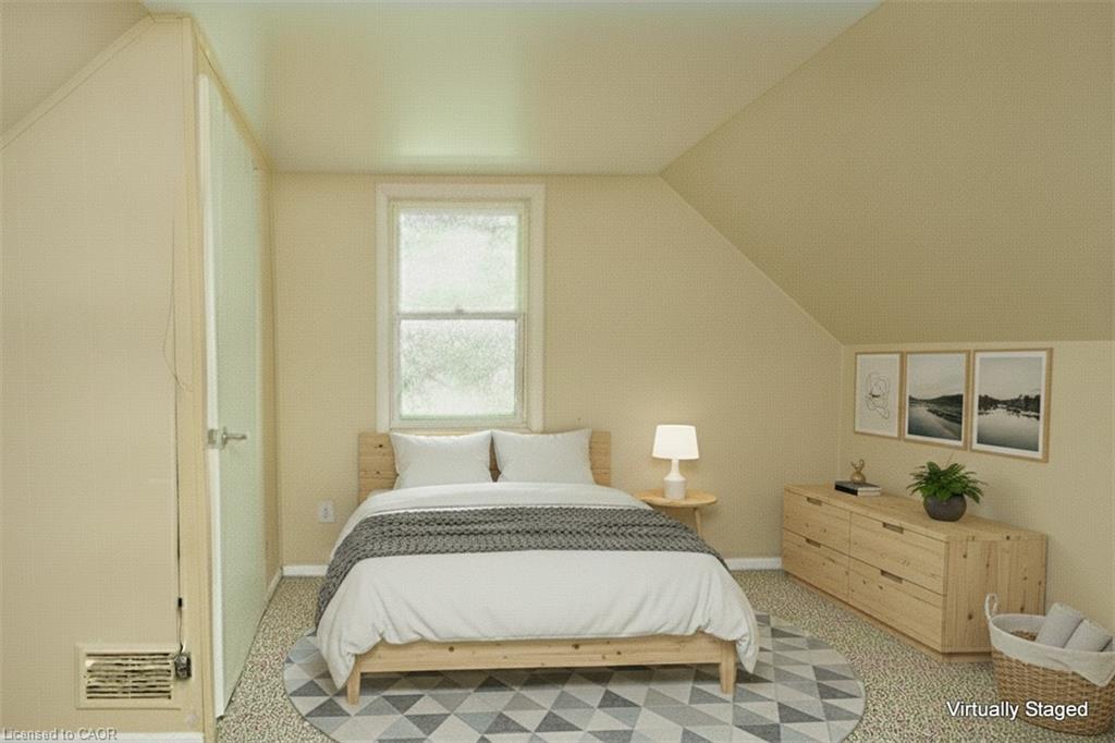 7381 Airport Road E Property Photo 15