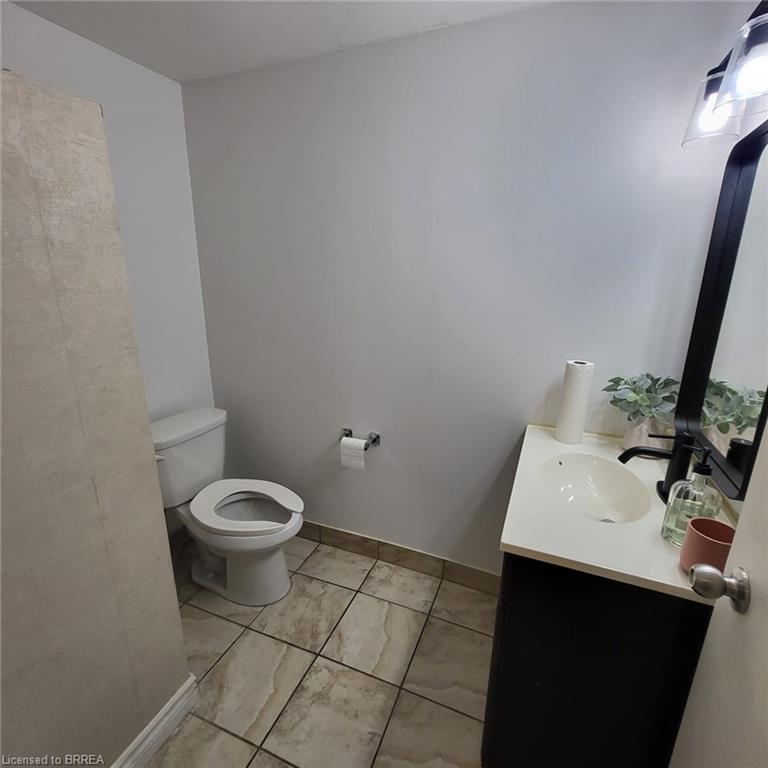 325 Fairview Drive Property Photo 3