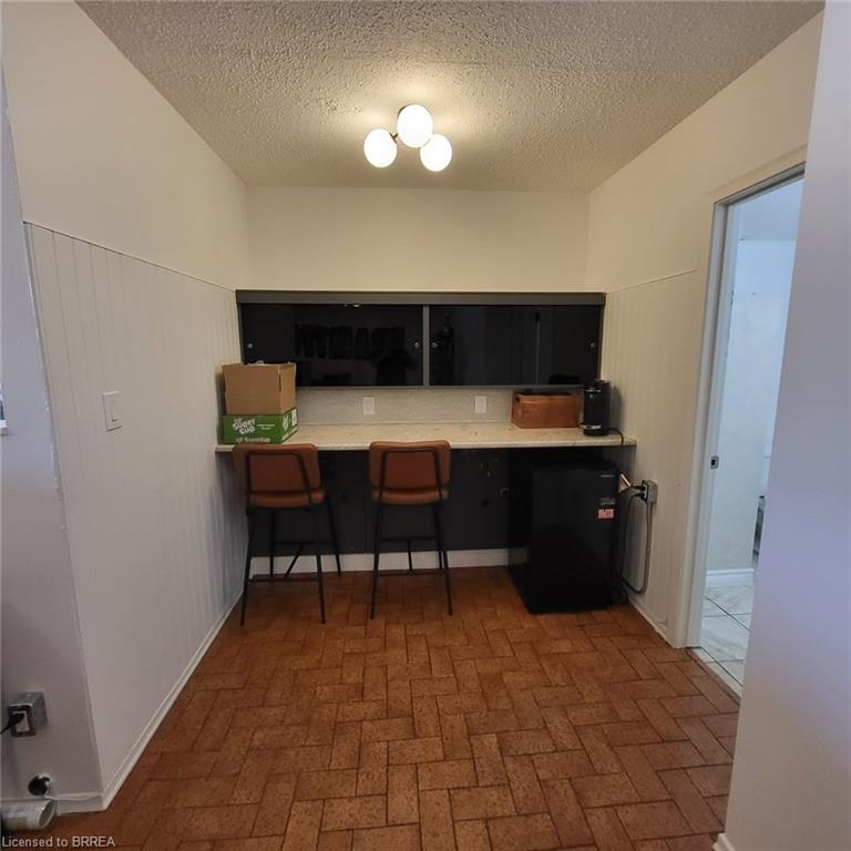 325 Fairview Drive Property Photo 4