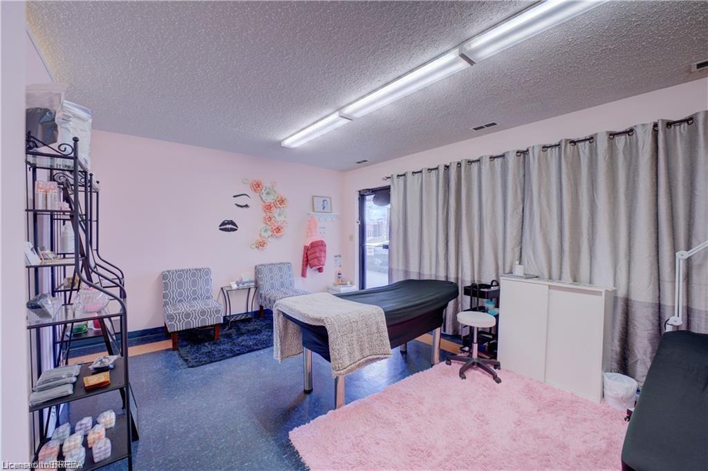 325 Fairview Drive Property Photo 10