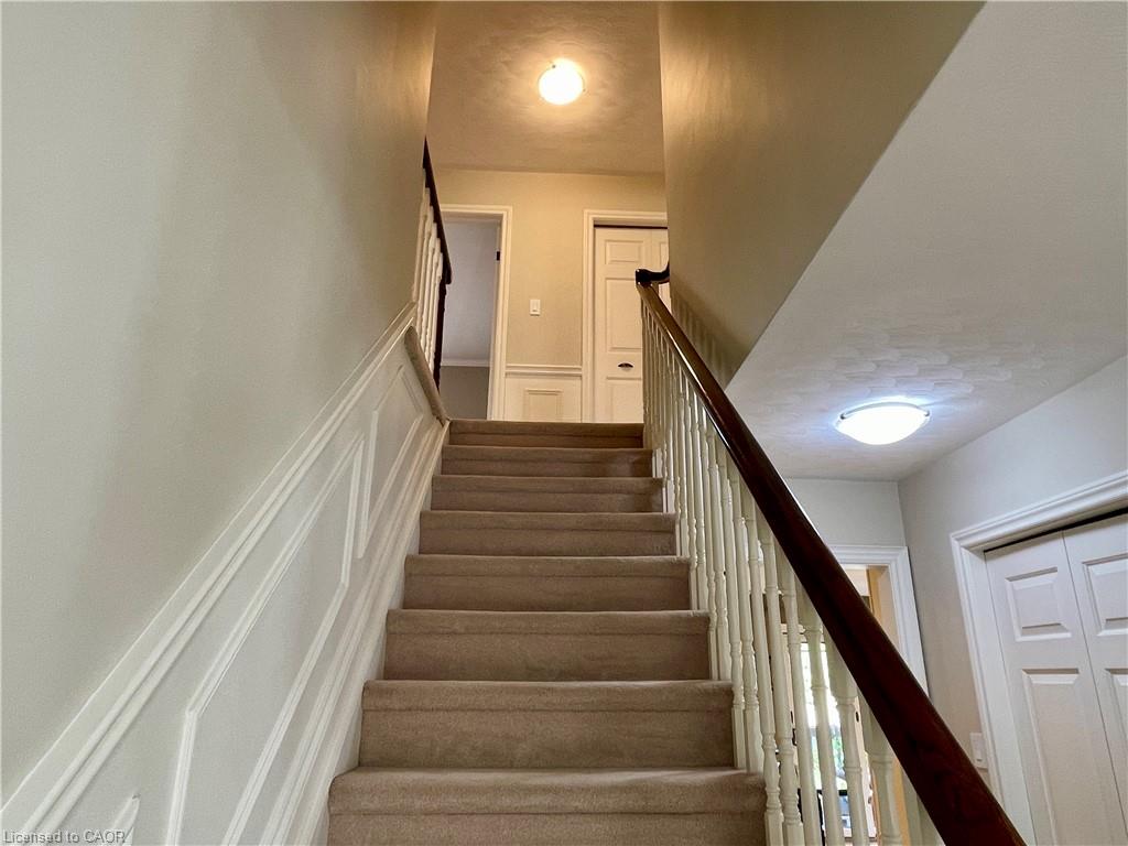 651 Deervalley Road Property Photo 19