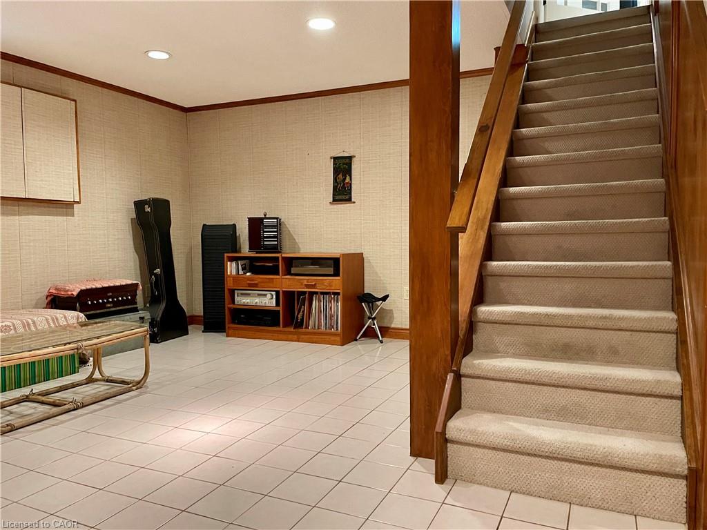 651 Deervalley Road Property Photo 41