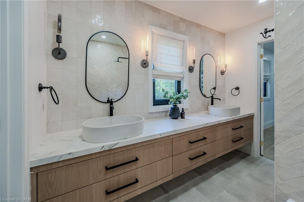 2143 Bleams Road Property Photo 22