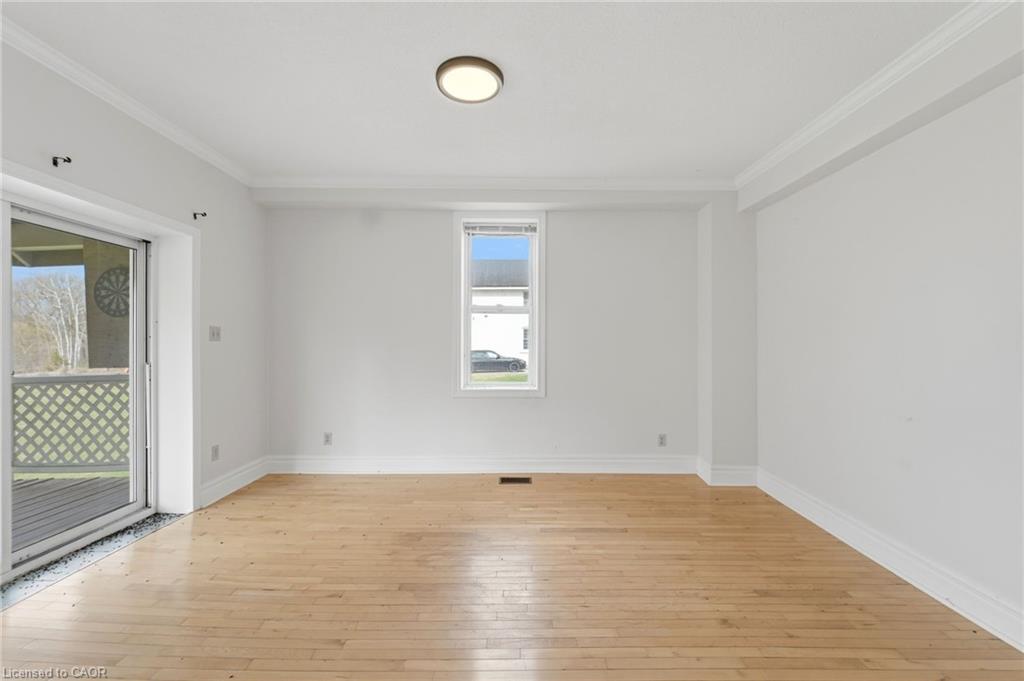 73 River Road Property Photo 18