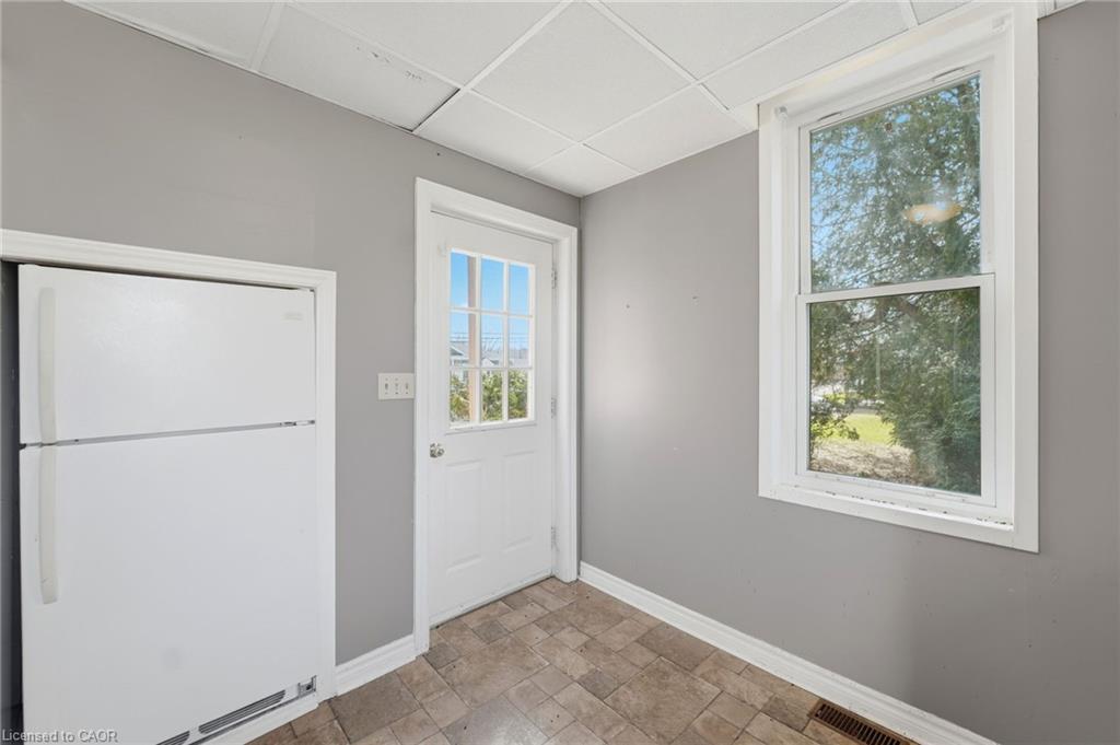 73 River Road Property Photo 34